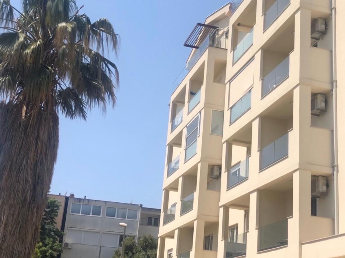 Lorena Apartment *