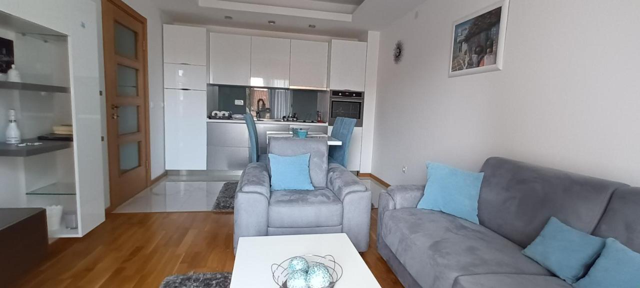 Lorena Apartment Budva
