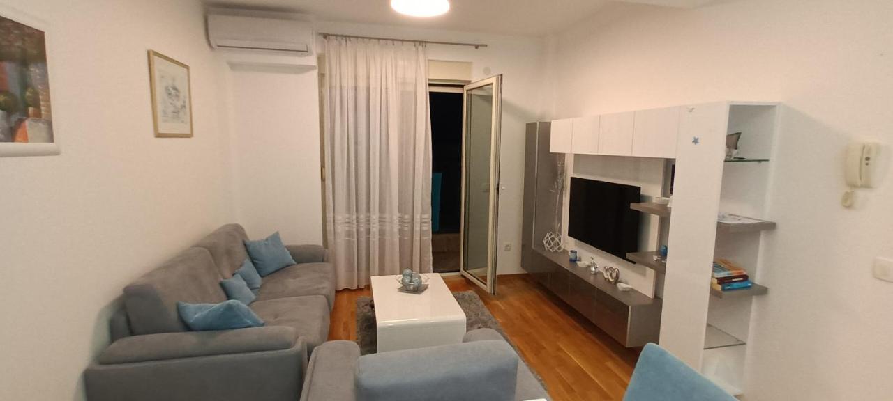 Lorena Apartment Budva