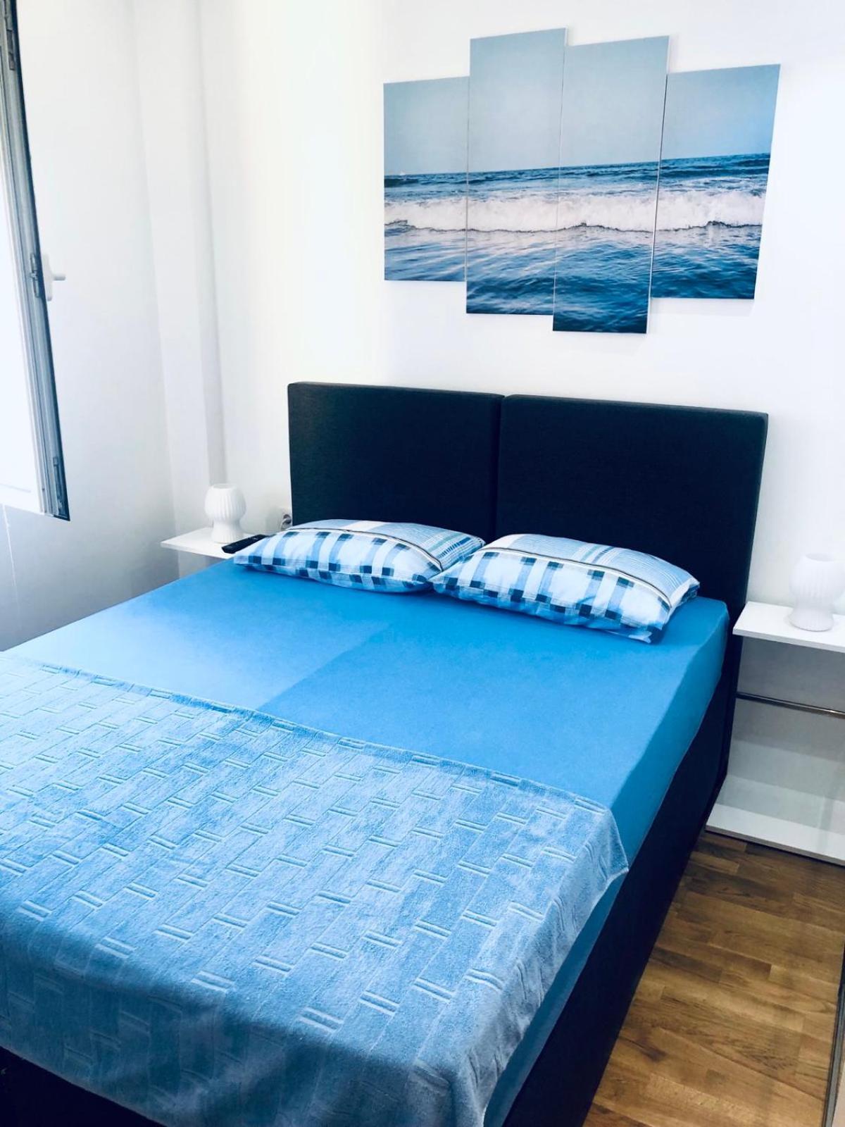 Lorena Apartment Budva